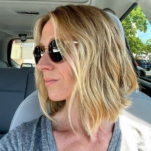 Meet your Posher, Sissie